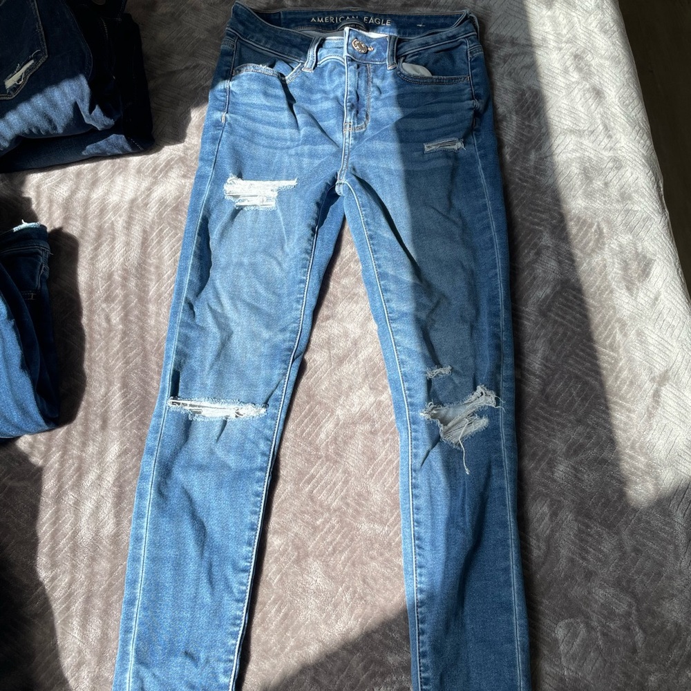American Eagle Jeans Size 4 REGULAR